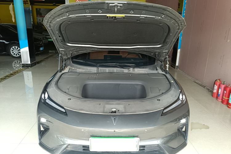 Used Deepal L07 2024 530Max Pure Electric Version Engine Bay