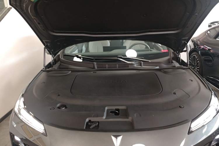 Used Deepal L07 2024 230Max Qiankun Intelligent Driving ADS SE Range-Extended Version Engine Bay
