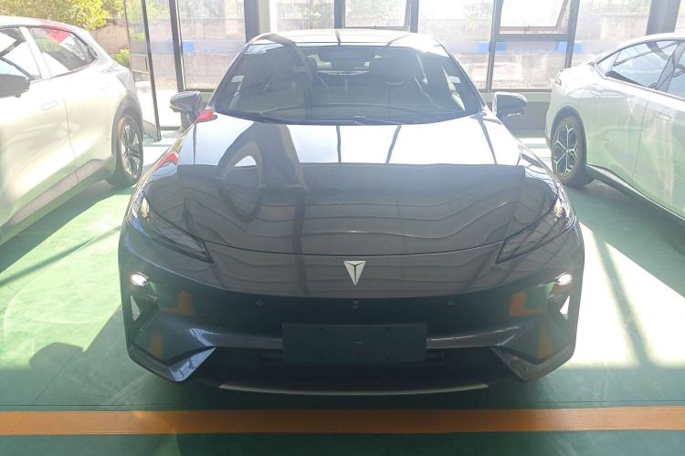 Used Deepal L07 2024 230Max Qiankun Intelligent Driving ADS SE Range-Extended Version Exterior 1