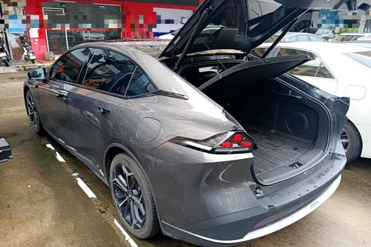 Used Deepal L07 2024 230Max Range-Extended Version Exterior 2
