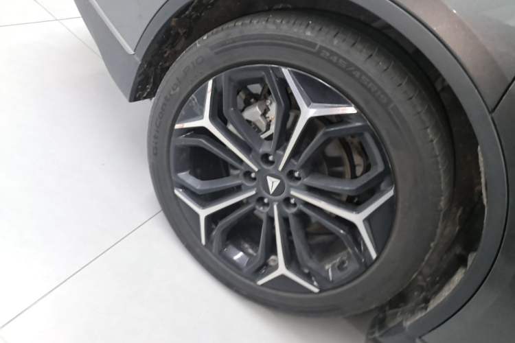 Used Deepal L07 2024 230Max Range-Extended Version Exterior 5