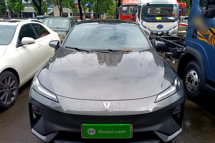 Used Deepal L07 2024 230Max Range-Extended Version Front