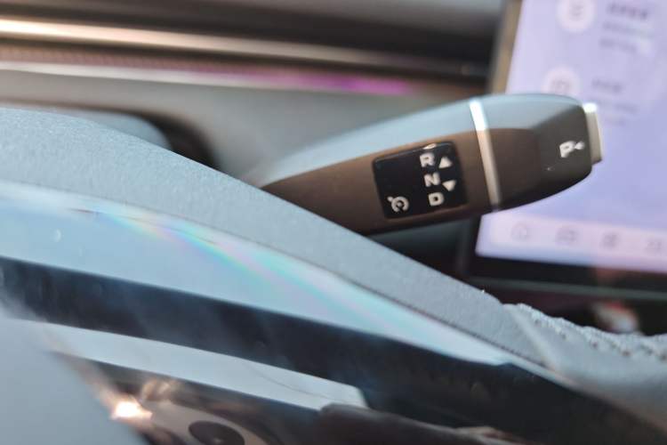 Used Deepal L07 2024 530Max Pure Electric Version Gear Lever