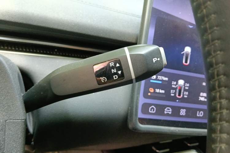 Used Deepal L07 2024 230Max Range-Extended Version Gear Lever