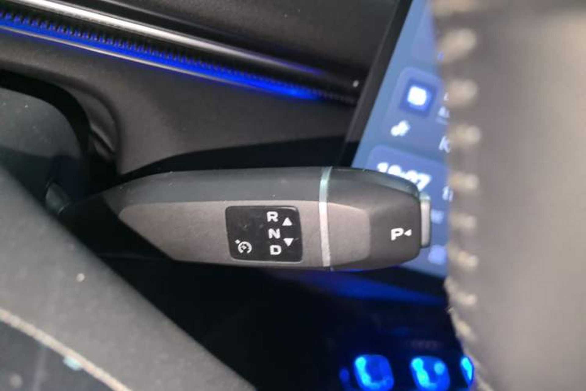 Used Deepal L07 2024 230Max Range-Extended Version Gear Lever
