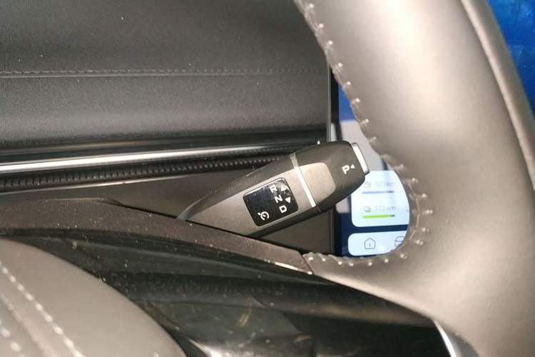 Used Deepal L07 2024 230Max Qiankun Intelligent Driving ADS SE Range-Extended Version Gear Lever