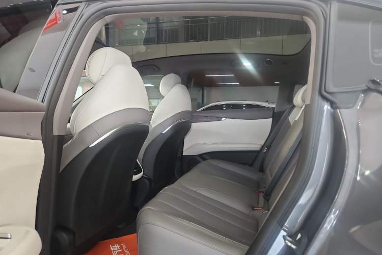 Used Deepal L07 2024 230Max Range-Extended Version Interior 2