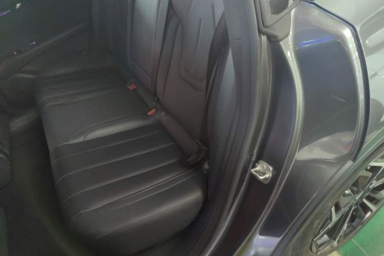 Used Deepal L07 2024 230Max Range-Extended Version Interior 4