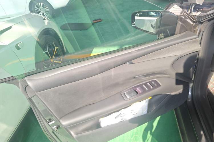 Used Deepal L07 2024 230Max Qiankun Intelligent Driving ADS SE Range-Extended Version Interior 7