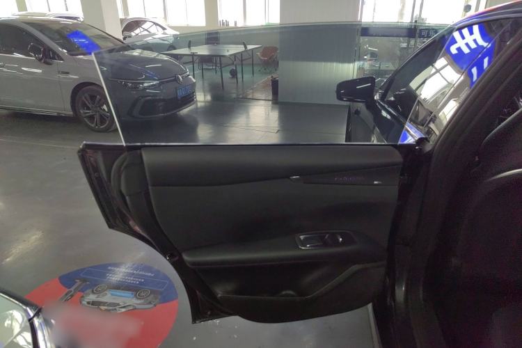Used Deepal L07 2024 230Max Range-Extended Version Interior 8
