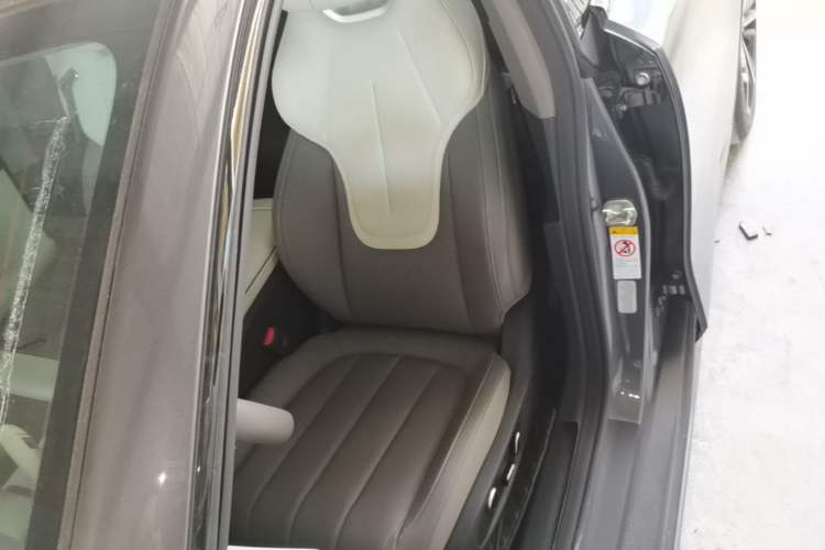 Used Deepal L07 2024 230Max Range-Extended Version Left Front Seat