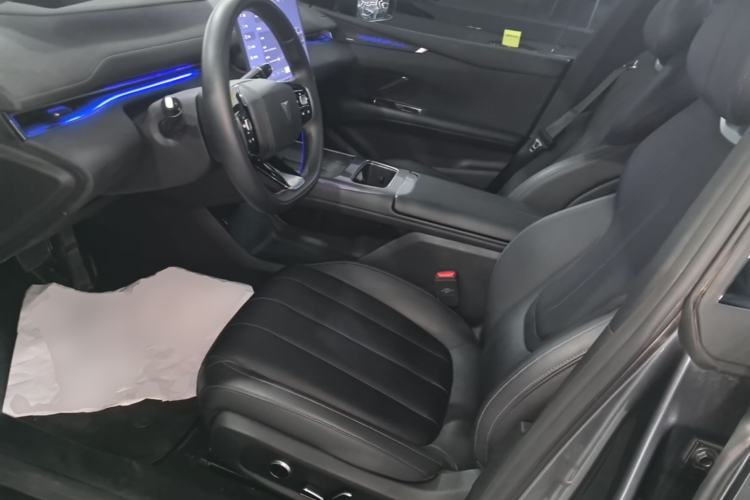 Used Deepal L07 2024 230Max Range-Extended Version Left Front Seat