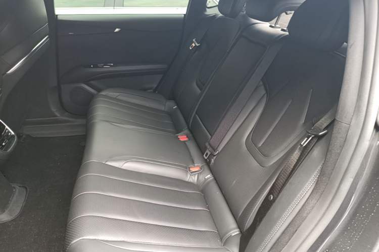 Used Deepal L07 2024 230Max Range-Extended Version Left Rear Seat
