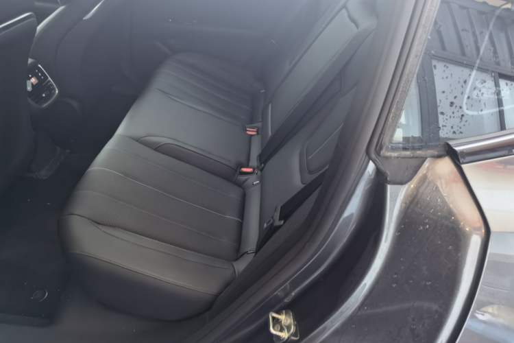 Used Deepal L07 2024 230Max Qiankun Intelligent Driving ADS SE Range-Extended Version Left Rear Seat
