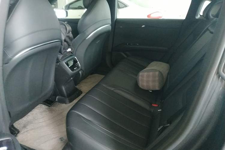 Used Deepal L07 2024 230Max Qiankun Intelligent Driving ADS SE Range-Extended Version Left Rear Seat