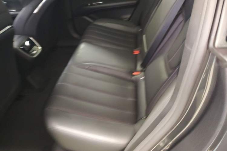 Used Deepal L07 2024 230Max Qiankun Intelligent Driving ADS SE Range-Extended Version Left Rear Seat