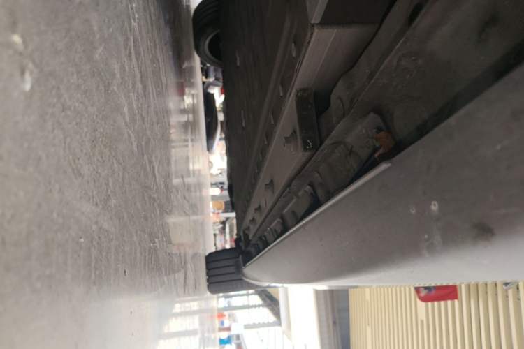Used Deepal L07 2024 530 Max Qiankun Intelligent Driving ADS SE Pure Electric Version Left Side Sill