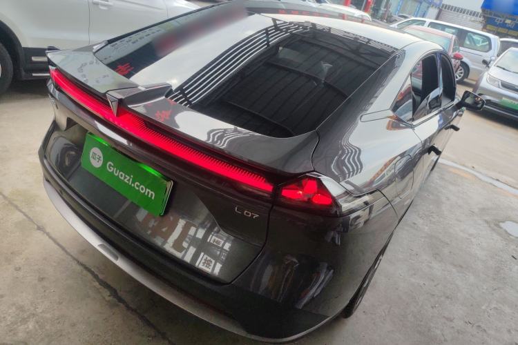 Used Deepal L07 2024 530Max Pure Electric Version Rear Right 45 Deg