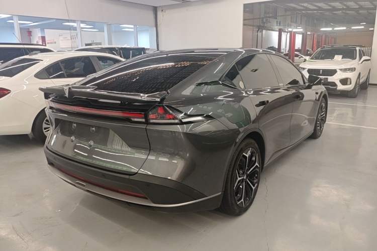 Used Deepal L07 2024 230Max Qiankun Intelligent Driving ADS SE Range-Extended Version Rear Right 45 Deg