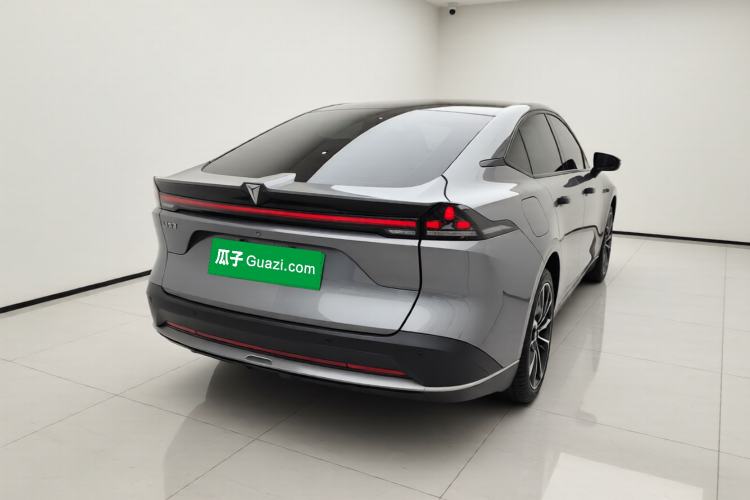 Used Deepal L07 2024 230Max Qiankun Intelligent Driving ADS SE Range-Extended Version Rear Right 45 Deg
