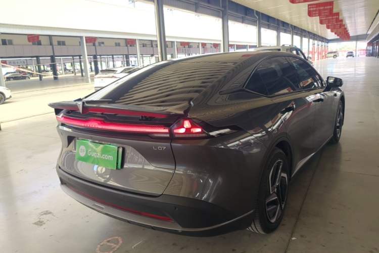 Used Deepal L07 2024 530 Max Qiankun Intelligent Driving ADS SE Pure Electric Version Rear Right 45 Deg