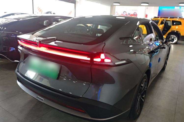 Used Deepal L07 2024 230Max Qiankun Intelligent Driving ADS SE Range-Extended Version Rear Right 45 Deg