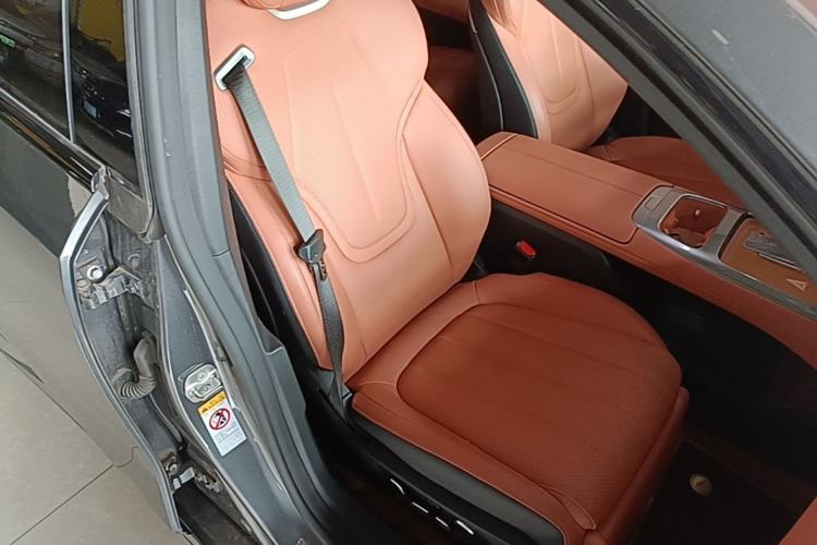 Used Deepal L07 2024 530Max Pure Electric Version Right Front Seat