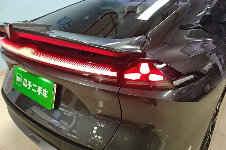 Used Deepal L07 2024 230Max Qiankun Intelligent Driving ADS SE Range-Extended Version Right Rear Taillight