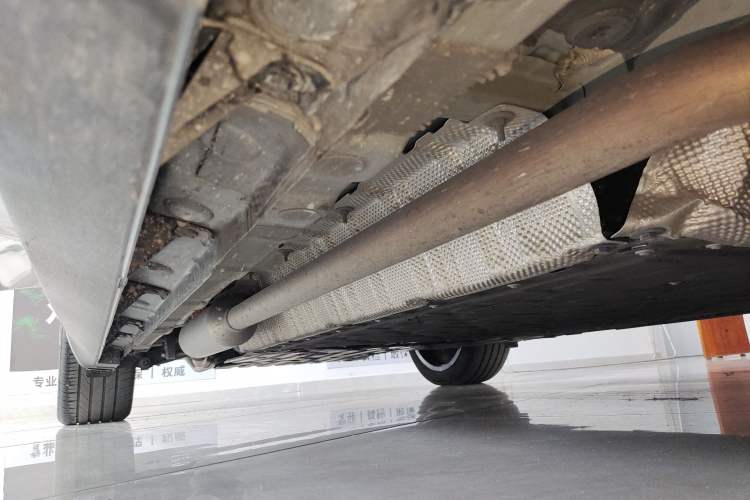 Used Deepal L07 2024 230Max Qiankun Intelligent Driving ADS SE Range-Extended Version Right Side Sill