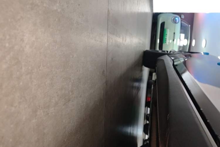 Used Deepal L07 2024 230Max Qiankun Intelligent Driving ADS SE Range-Extended Version Right Side Sill