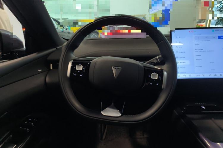 Used Deepal L07 2024 530 Max Qiankun Intelligent Driving ADS SE Pure Electric Version Steering Wheel