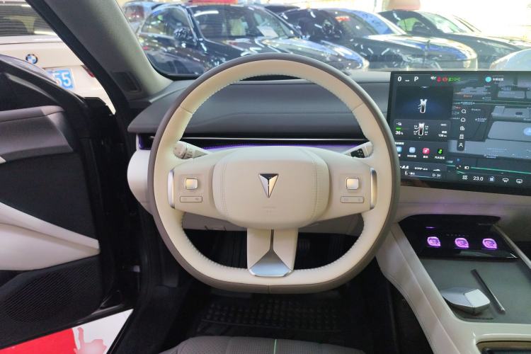 Used Deepal L07 2024 530Max Pure Electric Version Steering Wheel