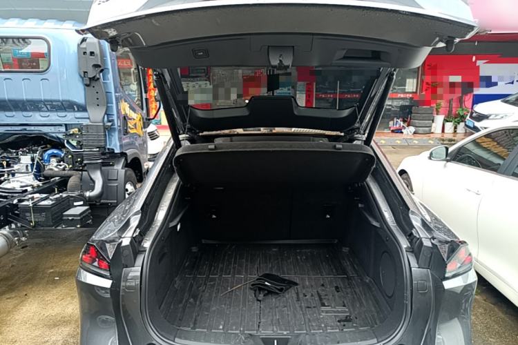 Used Deepal L07 2024 230Max Range-Extended Version Trunk