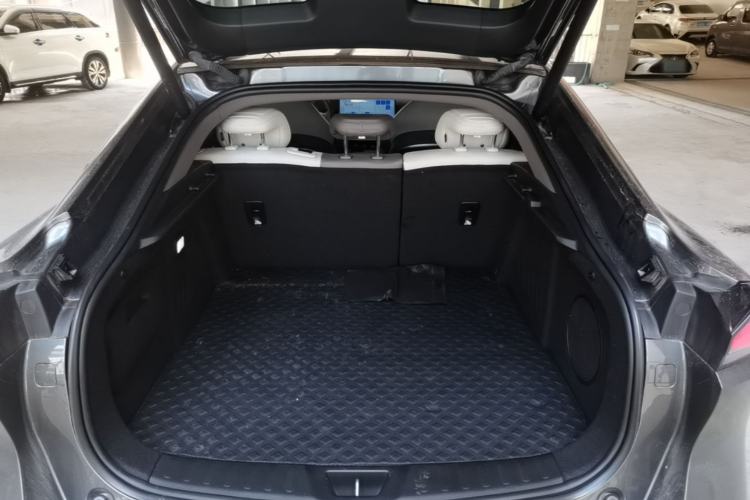 Used Deepal L07 2024 230Max Range-Extended Version Trunk