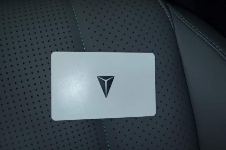 Used Deepal L07 2024 230Max Range-Extended Version Vehicle Key