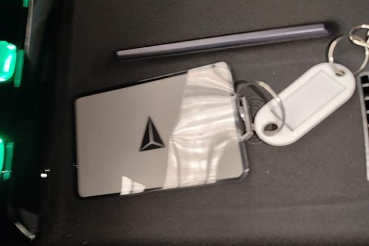 Used Deepal L07 2024 230Max Range-Extended Version Vehicle Key