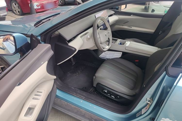 Used Deepal L07 2024 230Max Qiankun Intelligent Driving ADS SE Range-Extended Version Driver Seat