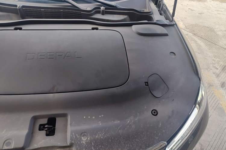 Used Deepal L07 2024 230Max Qiankun Intelligent Driving ADS SE Range-Extended Version Engine Bay Left