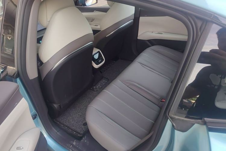 Used Deepal L07 2024 230Max Qiankun Intelligent Driving ADS SE Range-Extended Version Left Rear Seat
