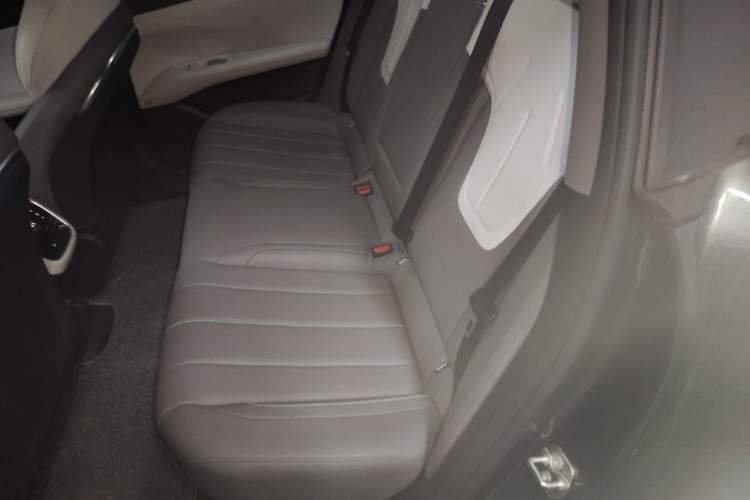 Used Deepal L07 2024 530Max Pure Electric Version Left Rear Seat