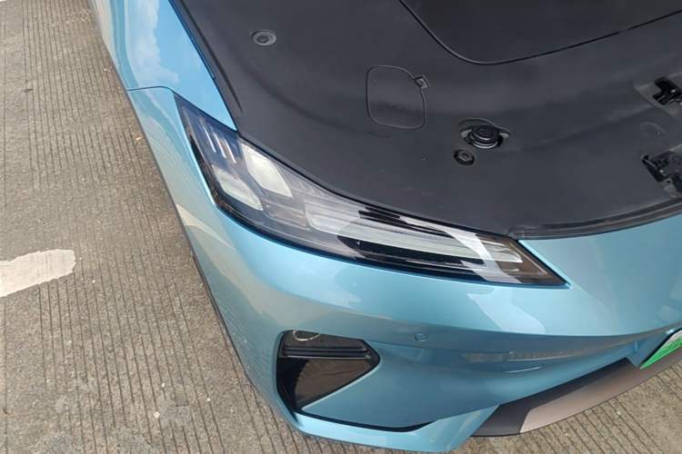 Used Deepal L07 2024 230Max Qiankun Intelligent Driving ADS SE Range-Extended Version Right Front Headlight