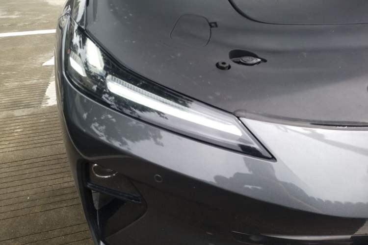 Used Deepal L07 2024 230Max Range-Extended Version Right Front Headlight