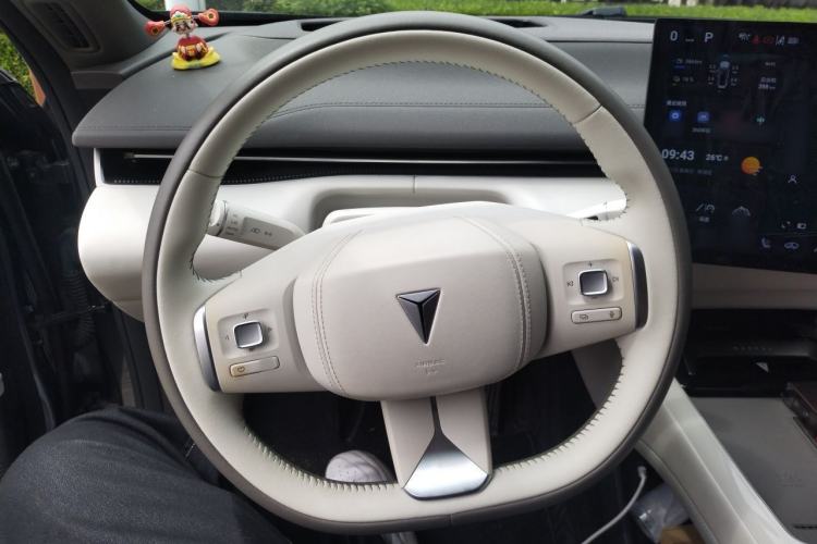 Used Deepal L07 2024 230Max Range-Extended Version Steering Wheel