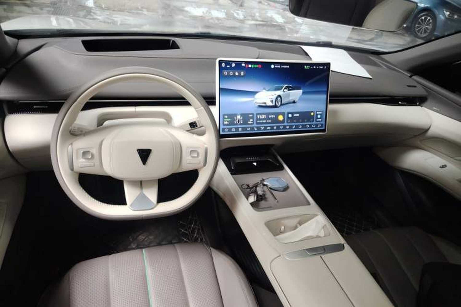 Used Deepal L07 2024 530Max Pure Electric Version Center Console