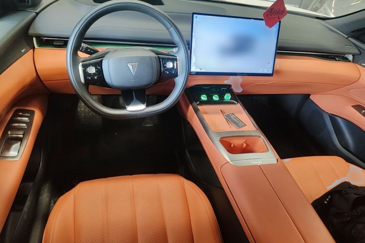 Used Deepal L07 2024 230Max Qiankun Intelligent Driving ADS SE Range-Extended Version Center Console