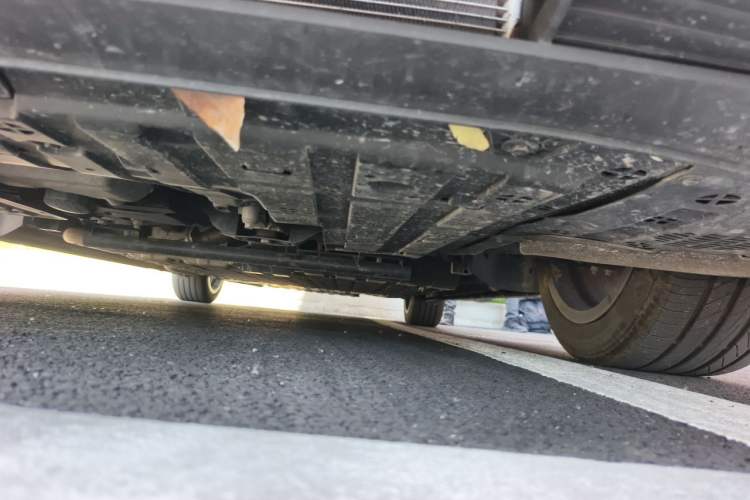 Used Deepal L07 2024 230Max Qiankun Intelligent Driving ADS SE Range-Extended Version Chassis Front