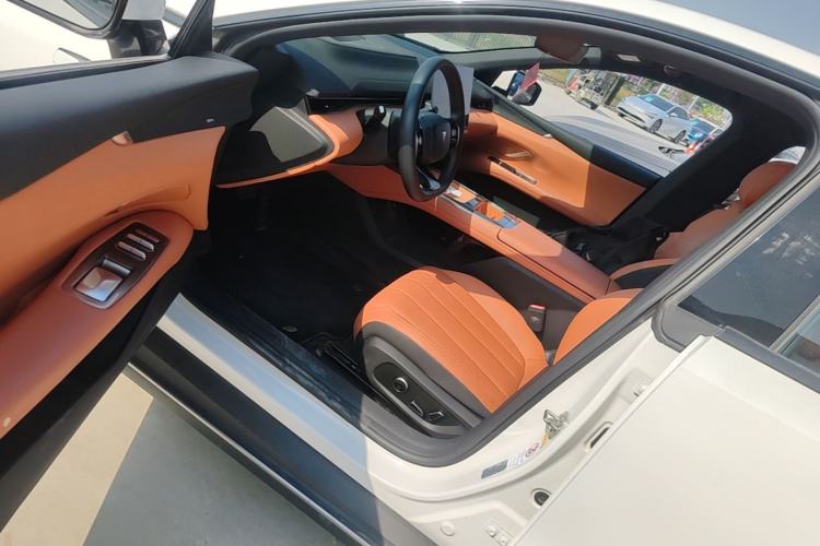 Used Deepal L07 2024 230Max Qiankun Intelligent Driving ADS SE Range-Extended Version Driver Seat