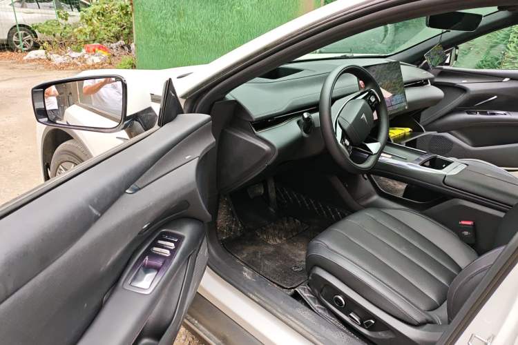 Used Deepal L07 2024 230Max Qiankun Intelligent Driving ADS SE Range-Extended Version Driver Seat