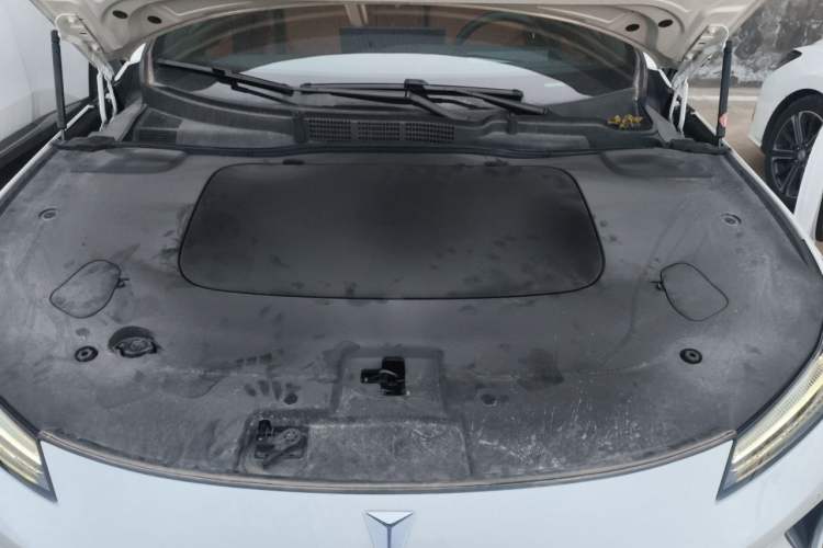 Used Deepal L07 2024 230Max Qiankun Intelligent Driving ADS SE Range-Extended Version Engine Bay