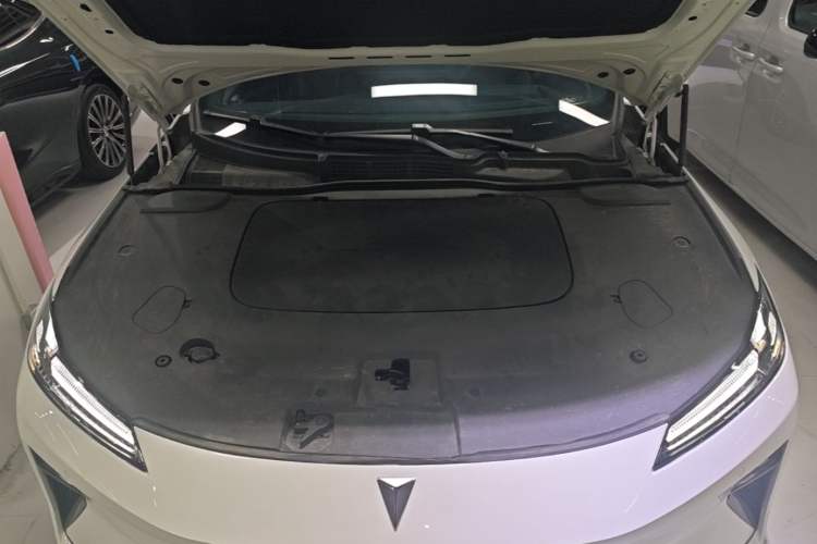 Used Deepal L07 2024 230Max Range-Extended Version Engine Bay